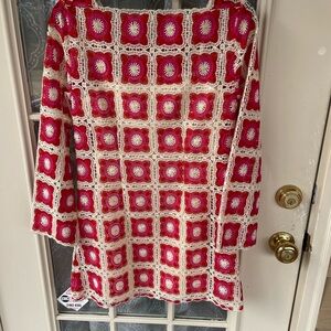 Chelsea & Violet Crochet Lace Tunic Top Red Cream XS NWT